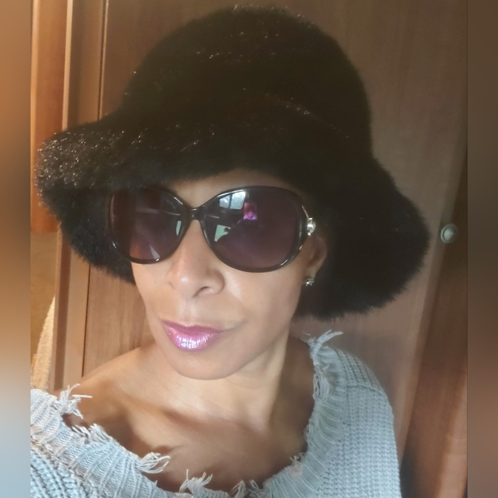 Vintage Dennis Basso Faux Fur Bucket Hat - EUC